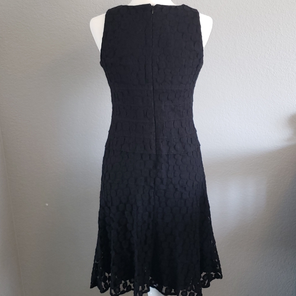 Anne Klein Classy Black Animal Print Lace Overlay Dress Size 4 - Picture 3 of 8